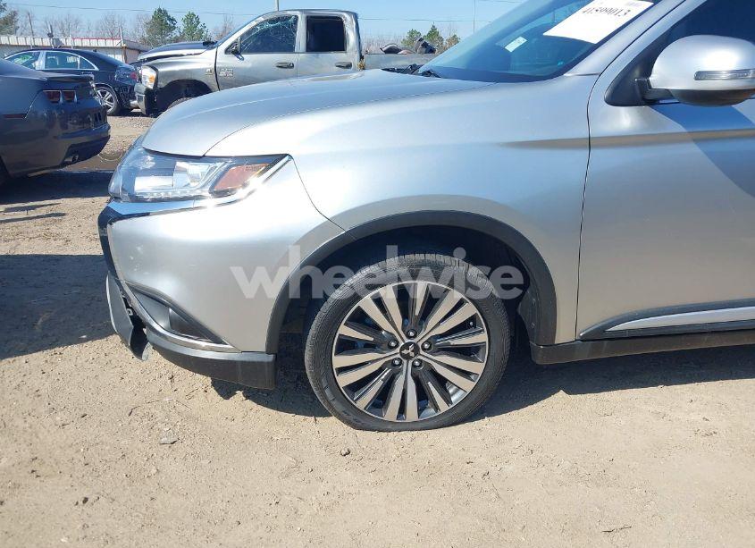 Photo 6 of 2020 Mitsubishi Outlander ES 2.4 S-AWC (VIN JA4AZ3A38LZ024741)