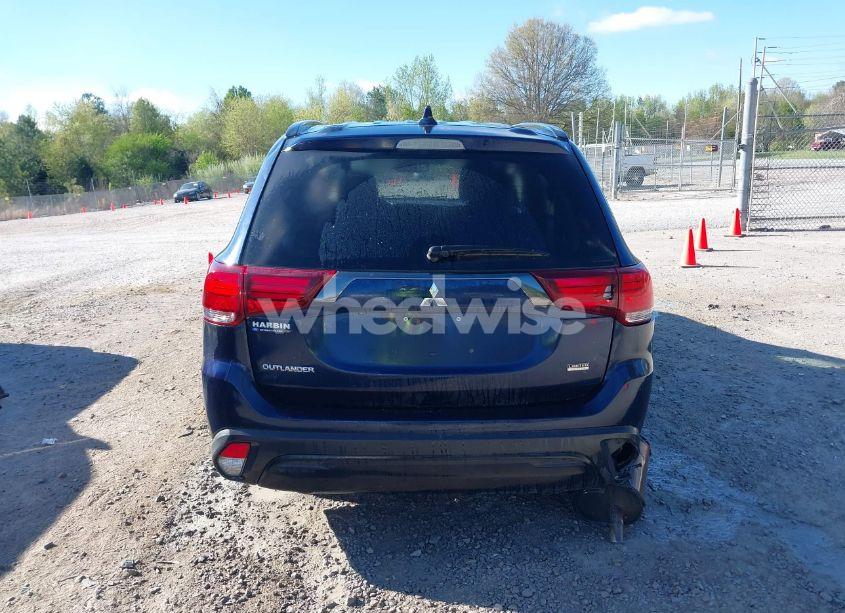 Photo 16 of 2020 Mitsubishi Outlander LE 2.4 S-AWC (VIN JA4AZ3A38LZ043130)