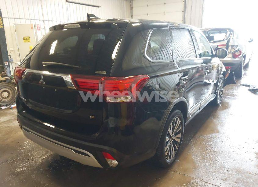 Photo 4 of 2020 Mitsubishi Outlander (VIN JA4AZ3A38LZ044388)