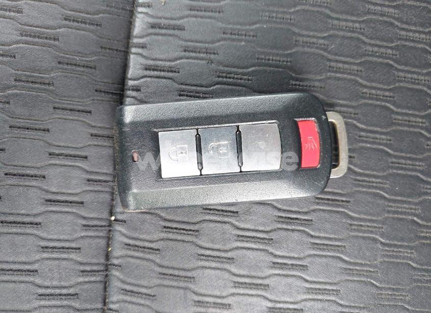 Photo 11 of 2014 Mitsubishi Outlander SE (VIN JA4AZ3A39EZ000175)