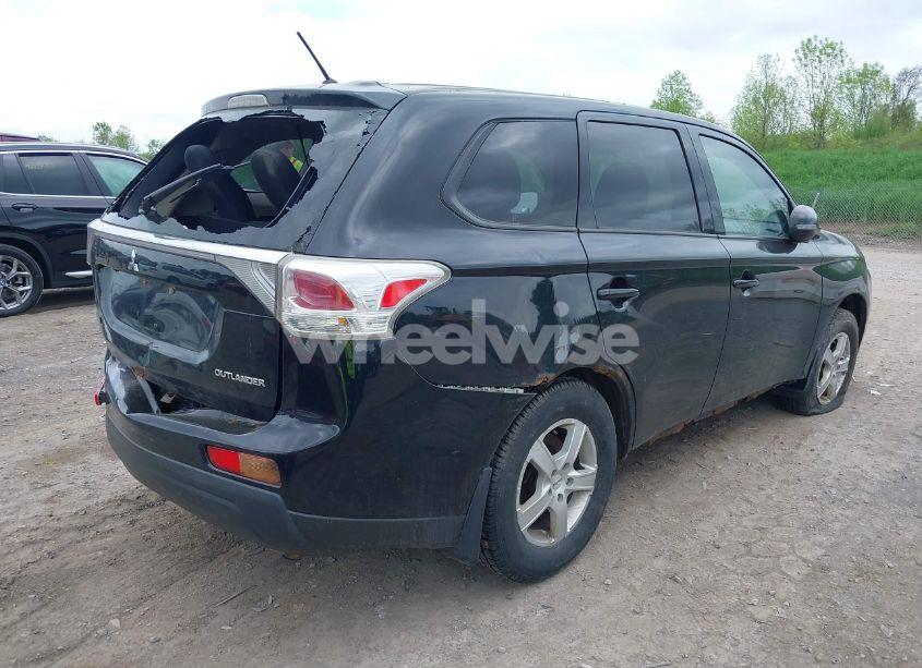 Photo 4 of 2014 Mitsubishi Outlander SE (VIN JA4AZ3A39EZ000175)