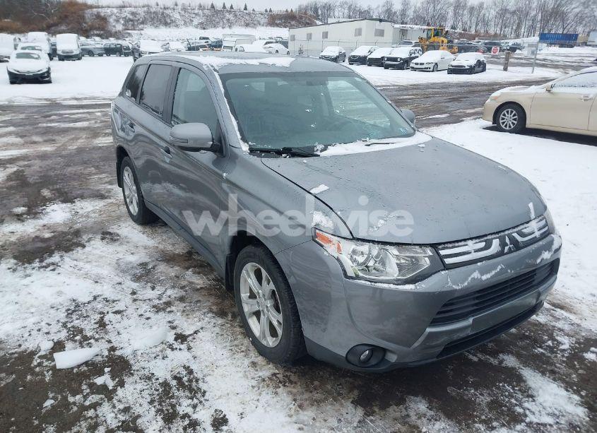 2014 Mitsubishi Outlander SE (VIN JA4AZ3A39EZ009409) main photo