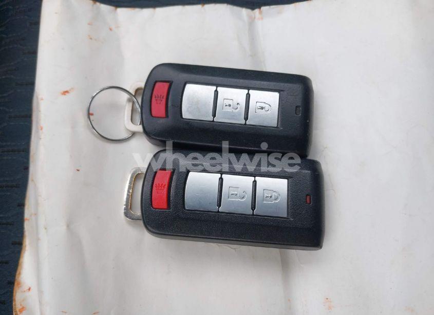 Photo 11 of 2014 Mitsubishi Outlander SE (VIN JA4AZ3A39EZ009409)