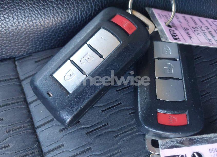 Photo 11 of 2015 Mitsubishi Outlander SE (VIN JA4AZ3A39FZ011159)