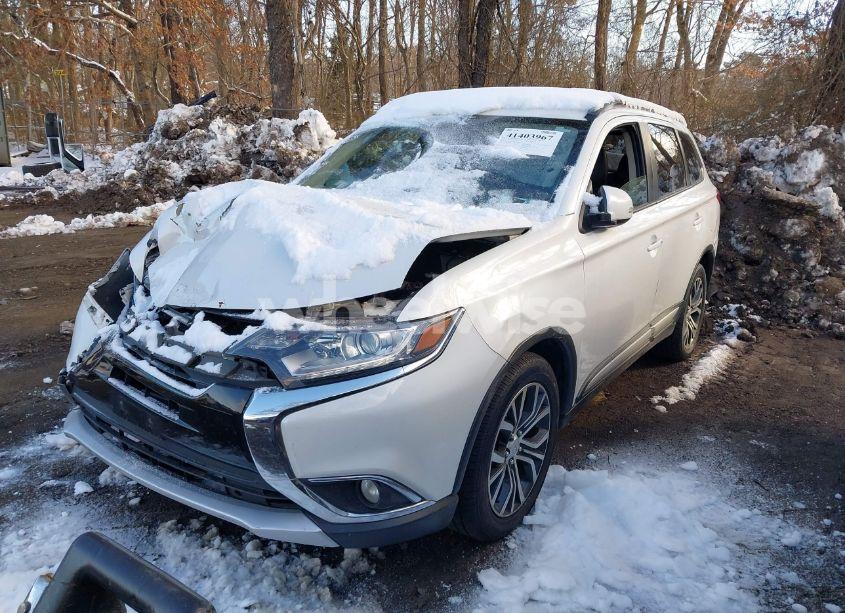 Photo 2 of 2016 Mitsubishi Outlander ES/SE/SEL (VIN JA4AZ3A39GZ016895)