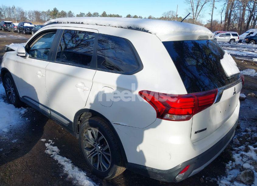 Photo 3 of 2016 Mitsubishi Outlander ES/SE/SEL (VIN JA4AZ3A39GZ016895)