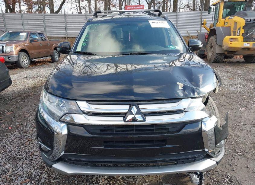 Photo 12 of 2016 Mitsubishi Outlander SEL (VIN JA4AZ3A39GZ036340)