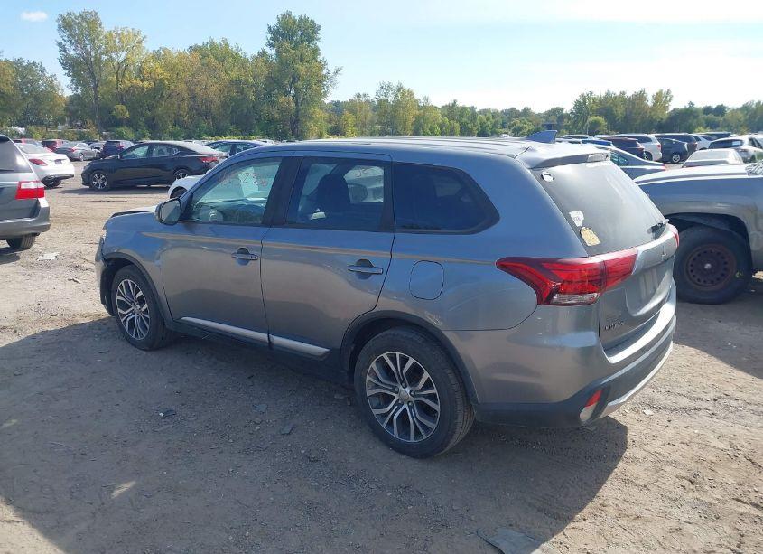 Photo 3 of 2017 Mitsubishi Outlander SE/SEL (VIN JA4AZ3A39HZ030779)