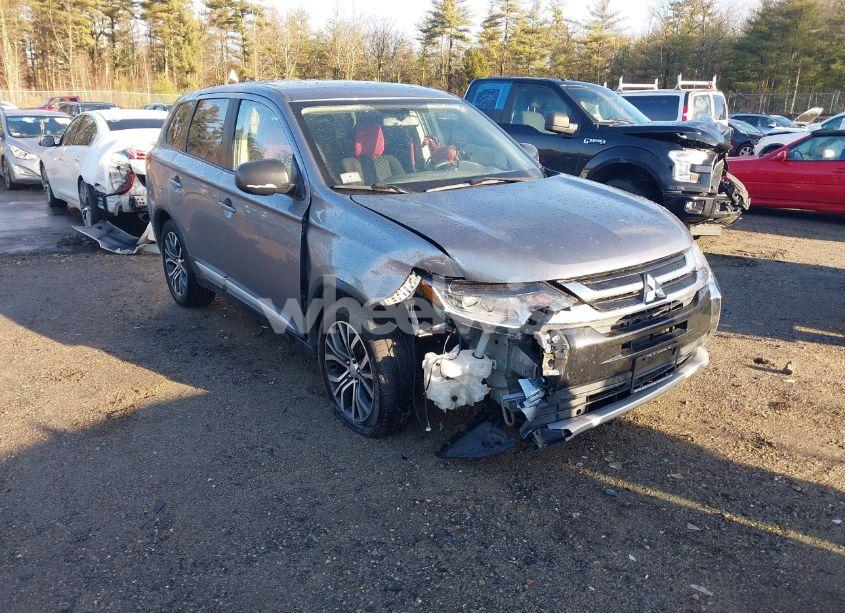 2018 Mitsubishi Outlander ES (VIN JA4AZ3A39JZ059222) main photo