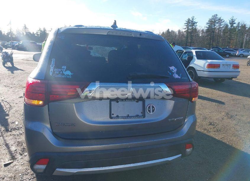 Photo 17 of 2018 Mitsubishi Outlander ES (VIN JA4AZ3A39JZ059222)