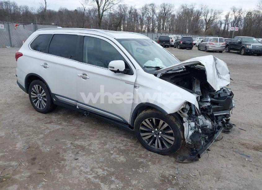 2019 Mitsubishi Outlander SEL (VIN JA4AZ3A39KZ005940) main photo