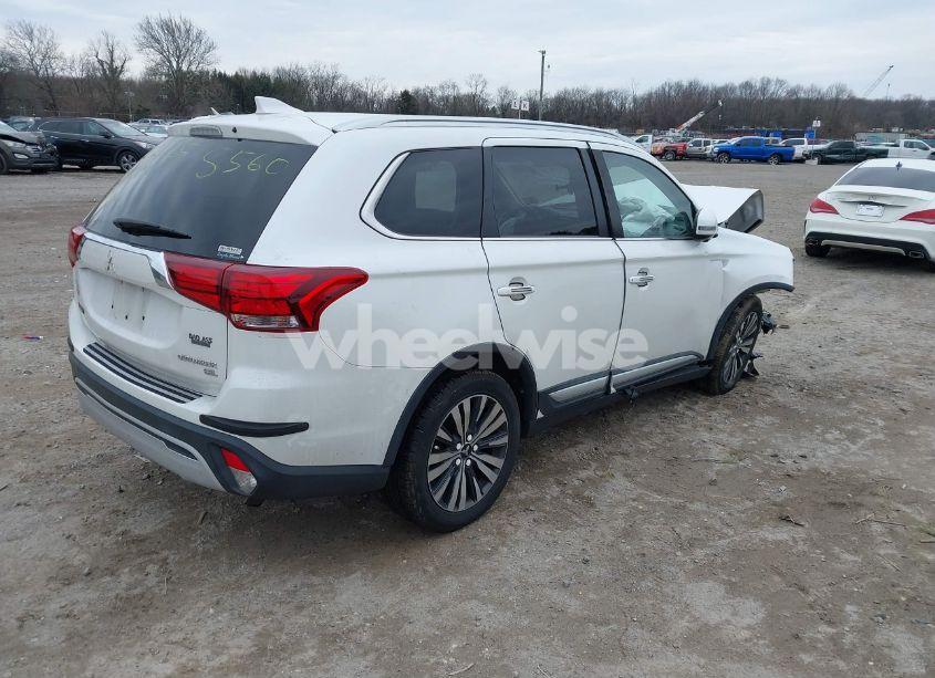 Photo 4 of 2019 Mitsubishi Outlander SEL (VIN JA4AZ3A39KZ005940)