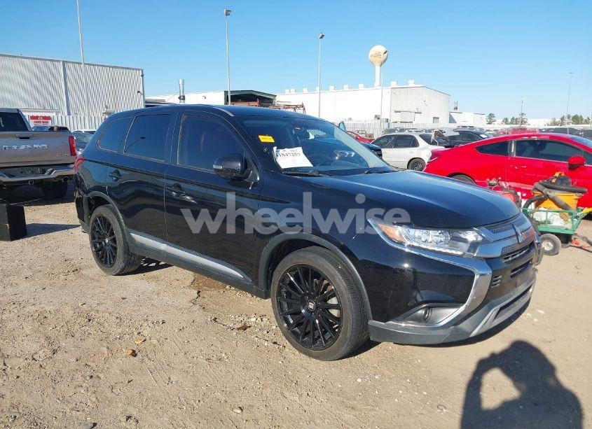 2019 Mitsubishi Outlander SE (VIN JA4AZ3A39KZ051123) main photo