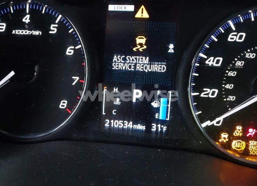 Photo 15 of 2017 Mitsubishi Outlander SE (VIN JA4AZ3A3XHZ021766)