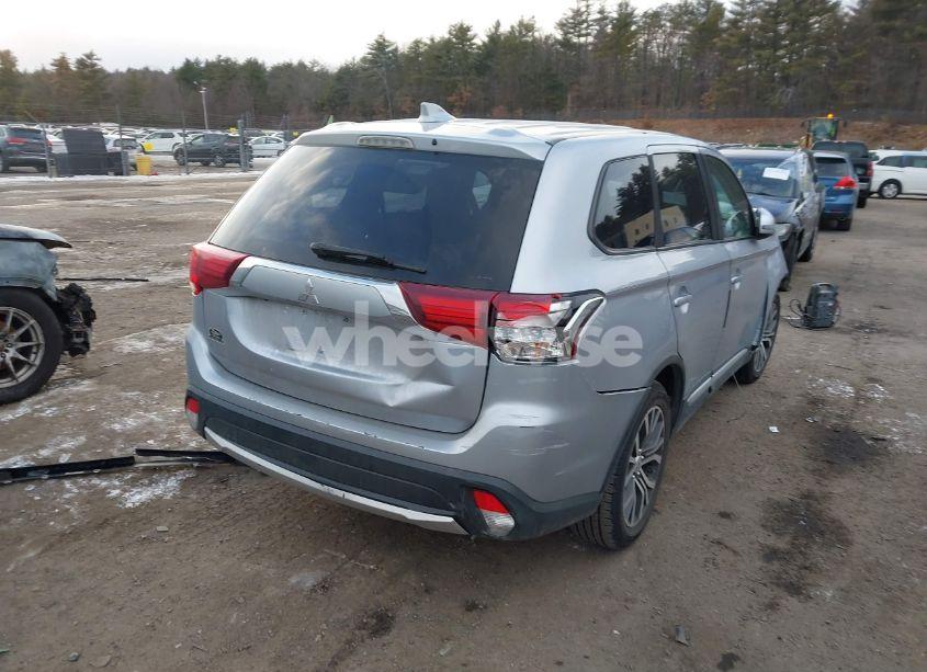 Photo 4 of 2017 Mitsubishi Outlander SE (VIN JA4AZ3A3XHZ021766)