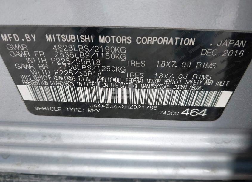 Photo 9 of 2017 Mitsubishi Outlander SE (VIN JA4AZ3A3XHZ021766)