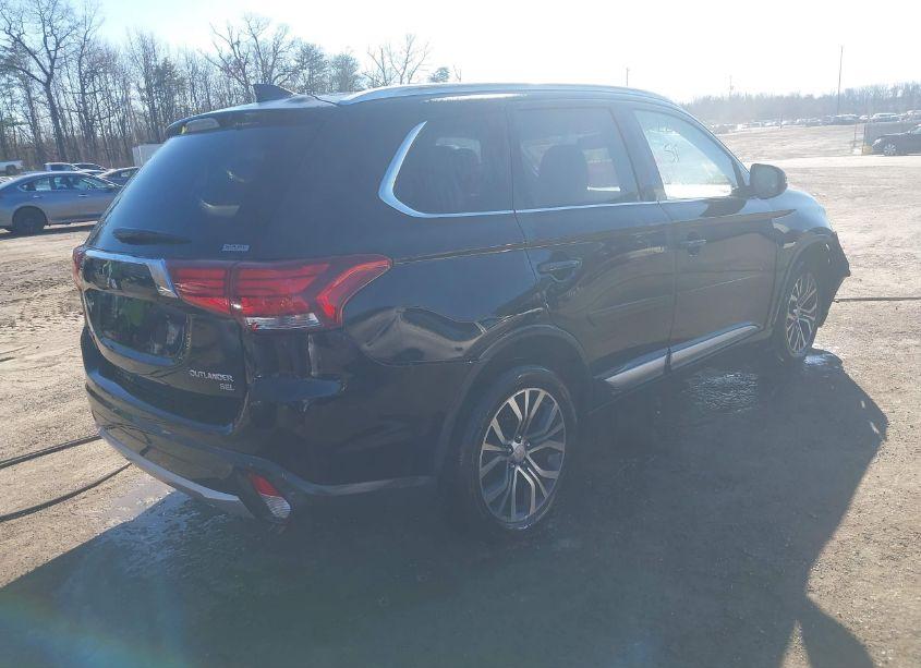 Photo 4 of 2017 Mitsubishi Outlander SE/SEL (VIN JA4AZ3A3XHZ049633)