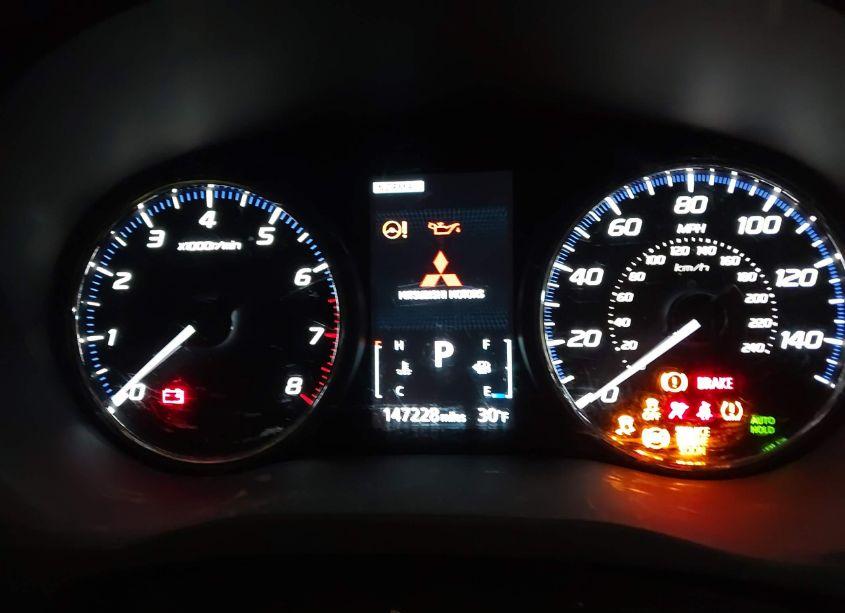 Photo 7 of 2018 Mitsubishi Outlander SE (VIN JA4AZ3A3XJZ004360)