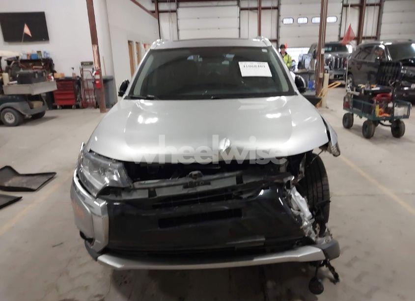 Photo 11 of 2018 Mitsubishi Outlander SEL (VIN JA4AZ3A3XJZ013513)