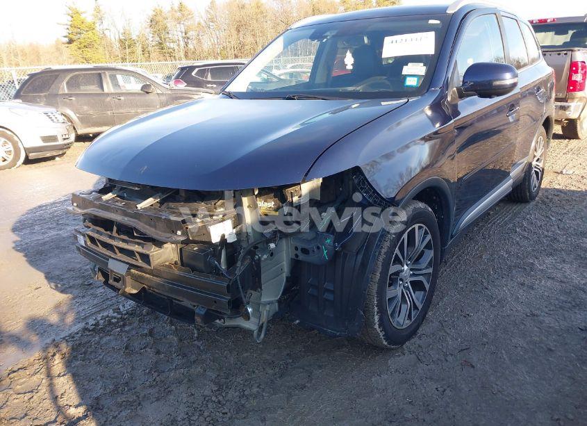 Photo 6 of 2018 Mitsubishi Outlander SEL (VIN JA4AZ3A3XJZ020980)