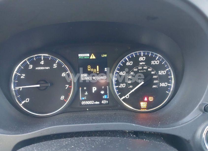 Photo 7 of 2018 Mitsubishi Outlander SEL (VIN JA4AZ3A3XJZ020980)