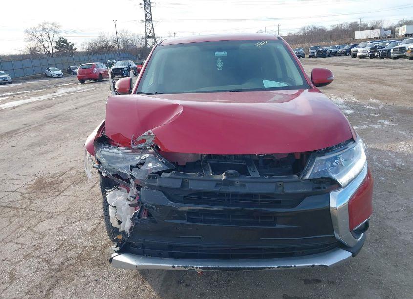 Photo 13 of 2018 Mitsubishi Outlander SE (VIN JA4AZ3A3XJZ038668)