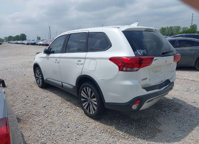 Photo 3 of 2019 Mitsubishi Outlander ES (VIN JA4AZ3A3XKZ005817)