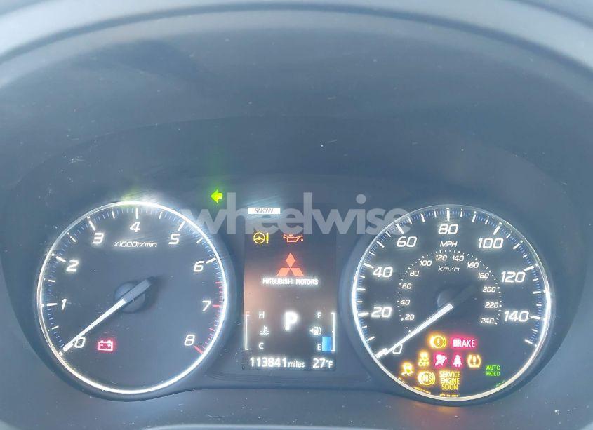 Photo 7 of 2019 Mitsubishi Outlander SE (VIN JA4AZ3A3XKZ029213)