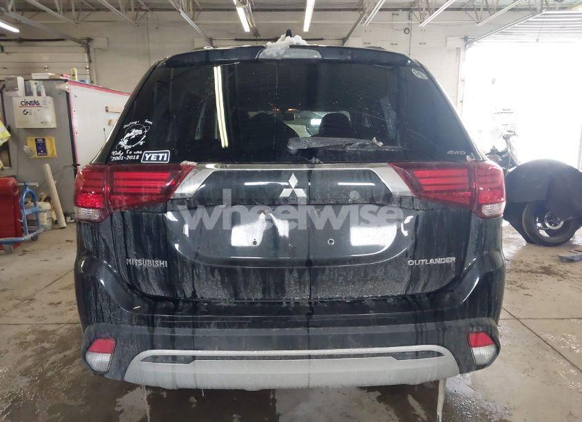 Photo 16 of 2019 Mitsubishi Outlander ES (VIN JA4AZ3A3XKZ033553)