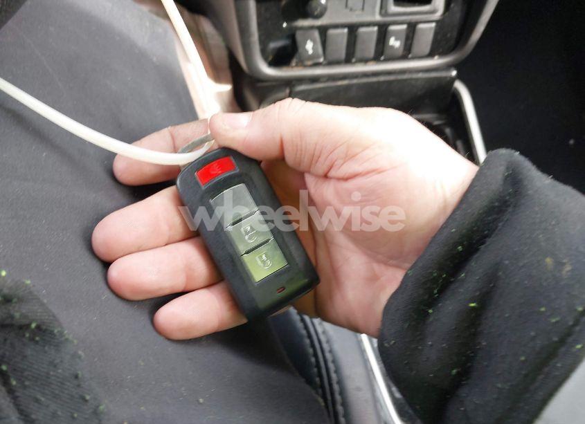 Photo 11 of 2019 Mitsubishi Outlander LE (VIN JA4AZ3A3XKZ039708)