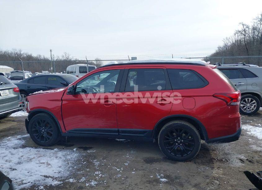 Photo 14 of 2019 Mitsubishi Outlander LE (VIN JA4AZ3A3XKZ039708)