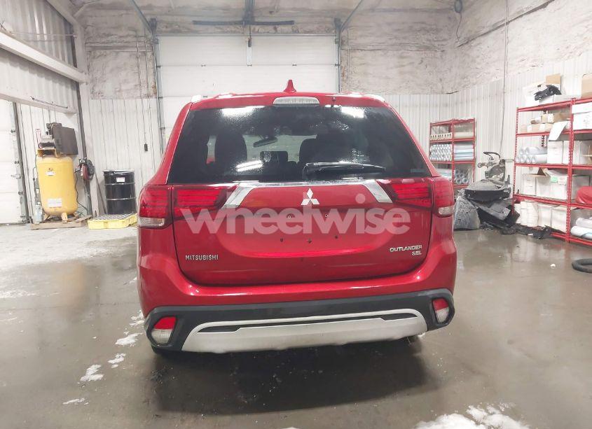 Photo 17 of 2019 Mitsubishi Outlander ES/LE/SE/SEL (VIN JA4AZ3A3XKZ041653)