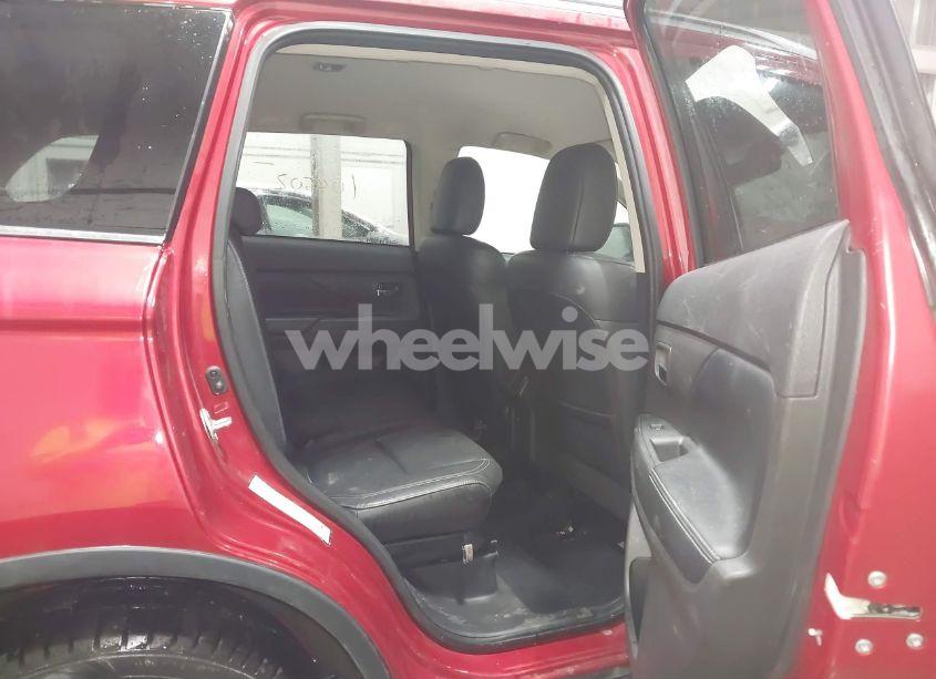 Photo 8 of 2019 Mitsubishi Outlander ES/LE/SE/SEL (VIN JA4AZ3A3XKZ041653)