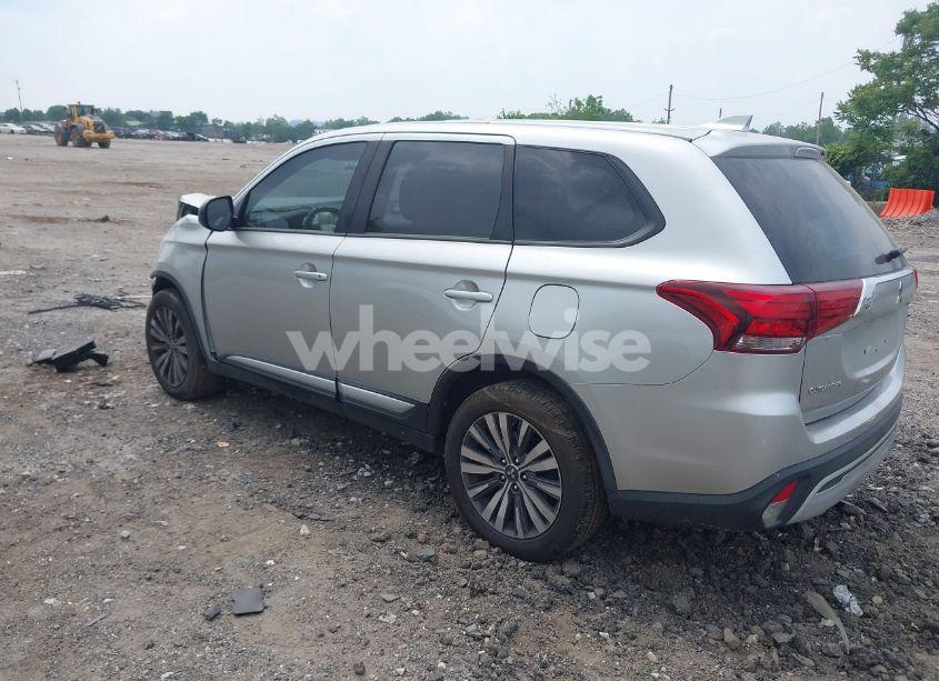 Photo 3 of 2020 Mitsubishi Outlander ES 2.4 S-AWC (VIN JA4AZ3A3XLZ027723)