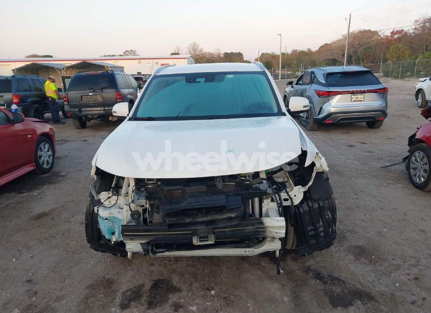 Photo 13 of 2020 Mitsubishi Outlander ES 2.4 S-AWC/LE 2.4 S-AWC/SE 2.4 S-AWC/SEL 2.4 S-AWC/SP 2.4 S-AWC (VIN JA4AZ3A3XLZ038348)