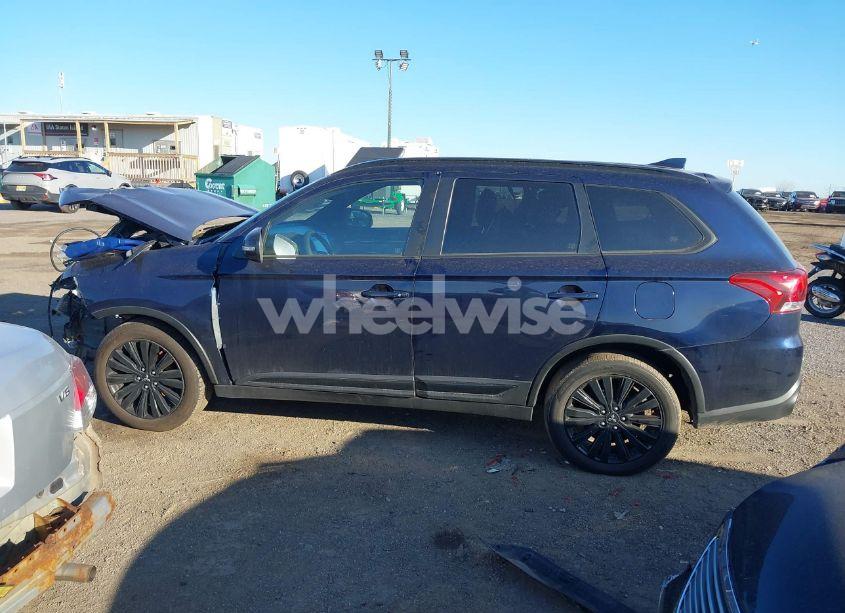 Photo 14 of 2020 Mitsubishi Outlander ES 2.4 S-AWC/LE 2.4 S-AWC/SE 2.4 S-AWC/SEL 2.4 S-AWC/SP 2.4 S-AWC (VIN JA4AZ3A3XLZ042934)