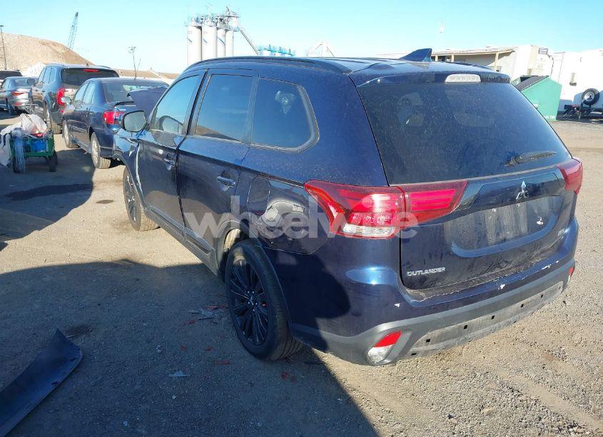 Photo 3 of 2020 Mitsubishi Outlander ES 2.4 S-AWC/LE 2.4 S-AWC/SE 2.4 S-AWC/SEL 2.4 S-AWC/SP 2.4 S-AWC (VIN JA4AZ3A3XLZ042934)