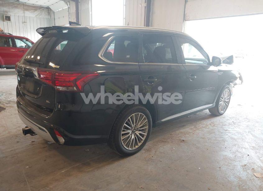 Photo 4 of 2020 Mitsubishi Outlander PHEV SEL S-AWC (VIN JA4J24A51LZ038816)