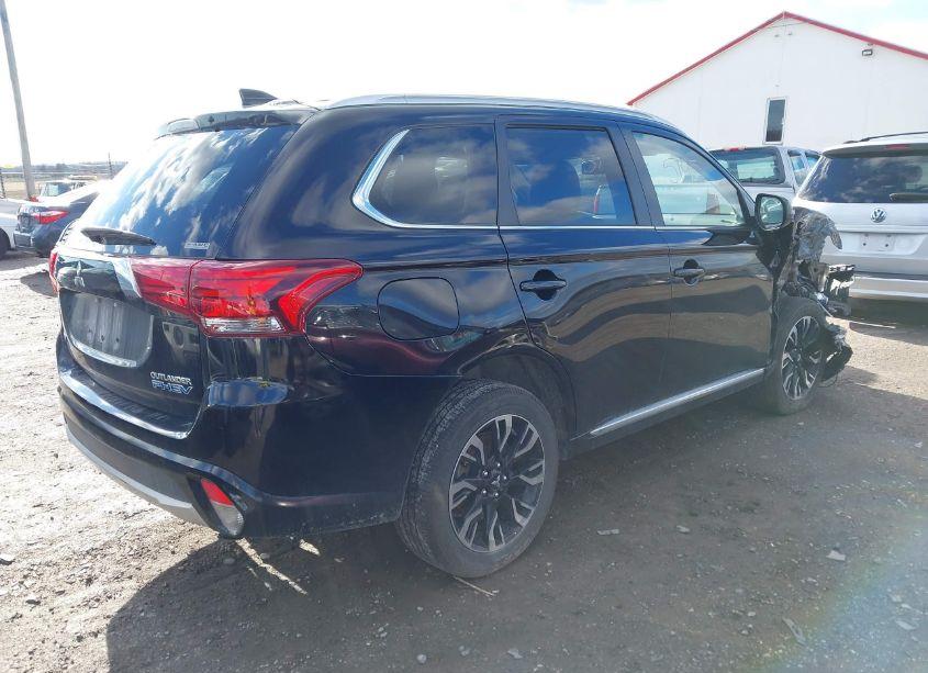 Photo 4 of 2018 Mitsubishi Outlander PHEV GT/SEL (VIN JA4J24A52JZ029247)