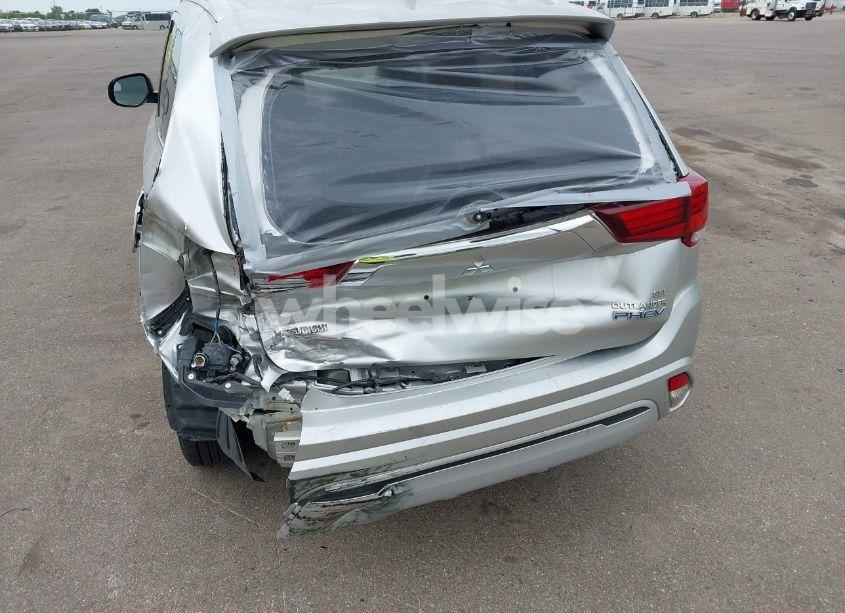 Photo 6 of 2019 Mitsubishi Outlander PHEV SEL (VIN JA4J24A53KZ053560)