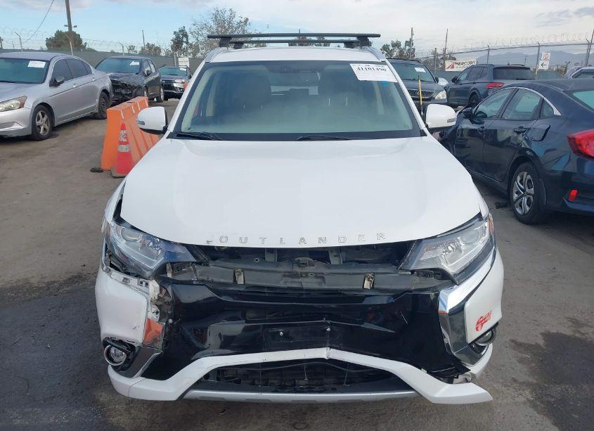 Photo 13 of 2018 Mitsubishi Outlander PHEV SEL (VIN JA4J24A54JZ055364)