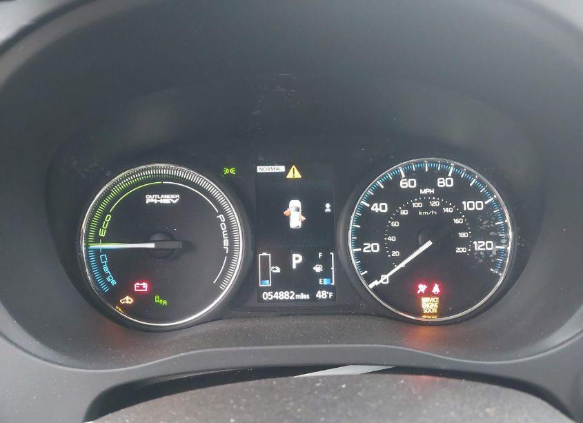 Photo 7 of 2018 Mitsubishi Outlander PHEV SEL (VIN JA4J24A54JZ055364)