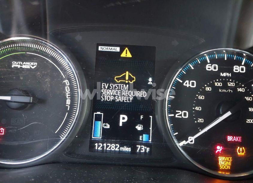 Photo 16 of 2020 Mitsubishi Outlander PHEV SEL S-AWC (VIN JA4J24A55LZ041914)