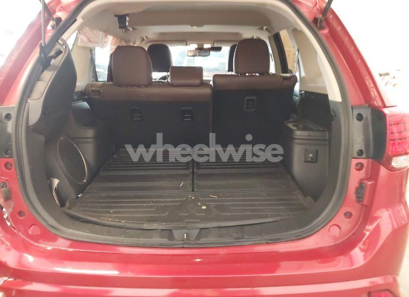 Photo 17 of 2018 Mitsubishi Outlander PHEV GT (VIN JA4J24A56JZ031552)