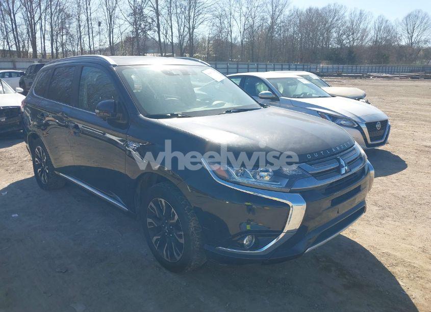 2018 Mitsubishi Outlander PHEV GT (VIN JA4J24A56JZ031678) main photo