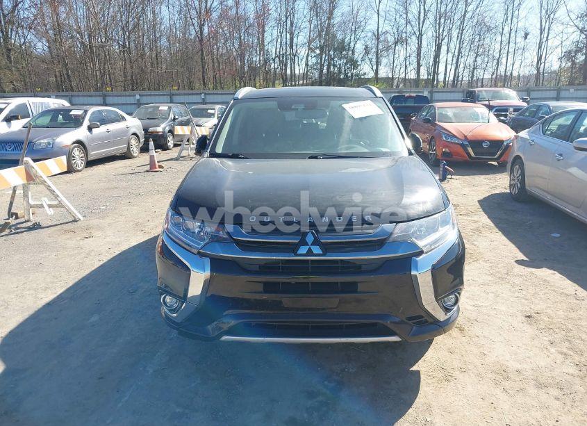 Photo 12 of 2018 Mitsubishi Outlander PHEV GT (VIN JA4J24A56JZ031678)