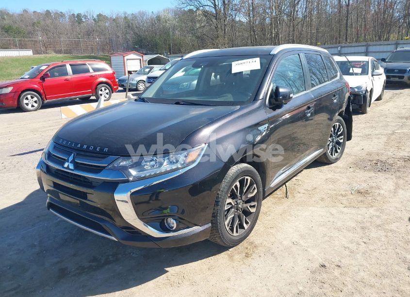 Photo 2 of 2018 Mitsubishi Outlander PHEV GT (VIN JA4J24A56JZ031678)