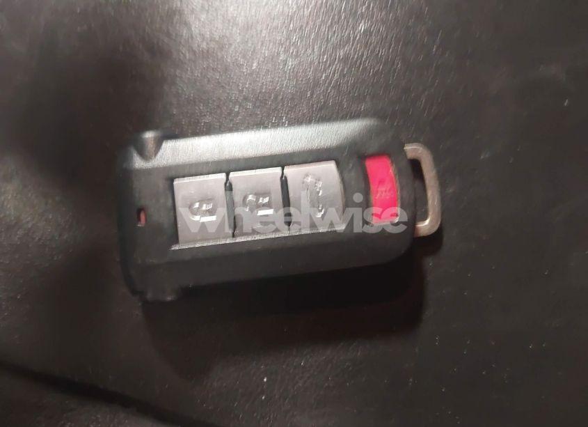 Photo 11 of 2019 Mitsubishi Outlander PHEV SEL (VIN JA4J24A57KZ046577)