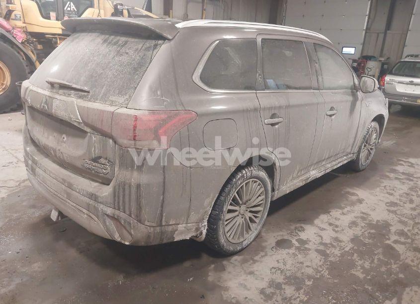 Photo 4 of 2019 Mitsubishi Outlander PHEV SEL (VIN JA4J24A57KZ046577)