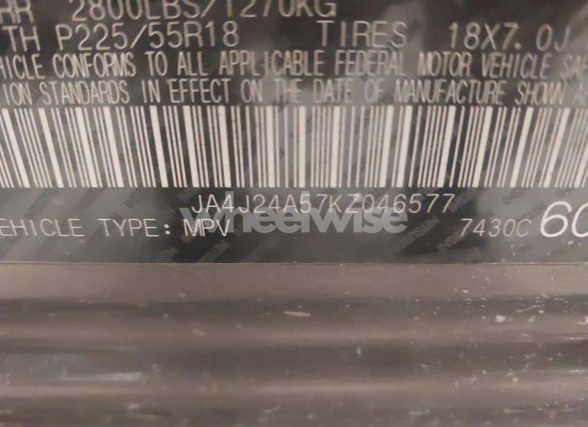 Photo 9 of 2019 Mitsubishi Outlander PHEV SEL (VIN JA4J24A57KZ046577)